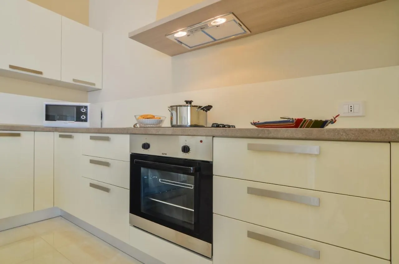 Residenze Nettuno Apartment Sarnico 0*,